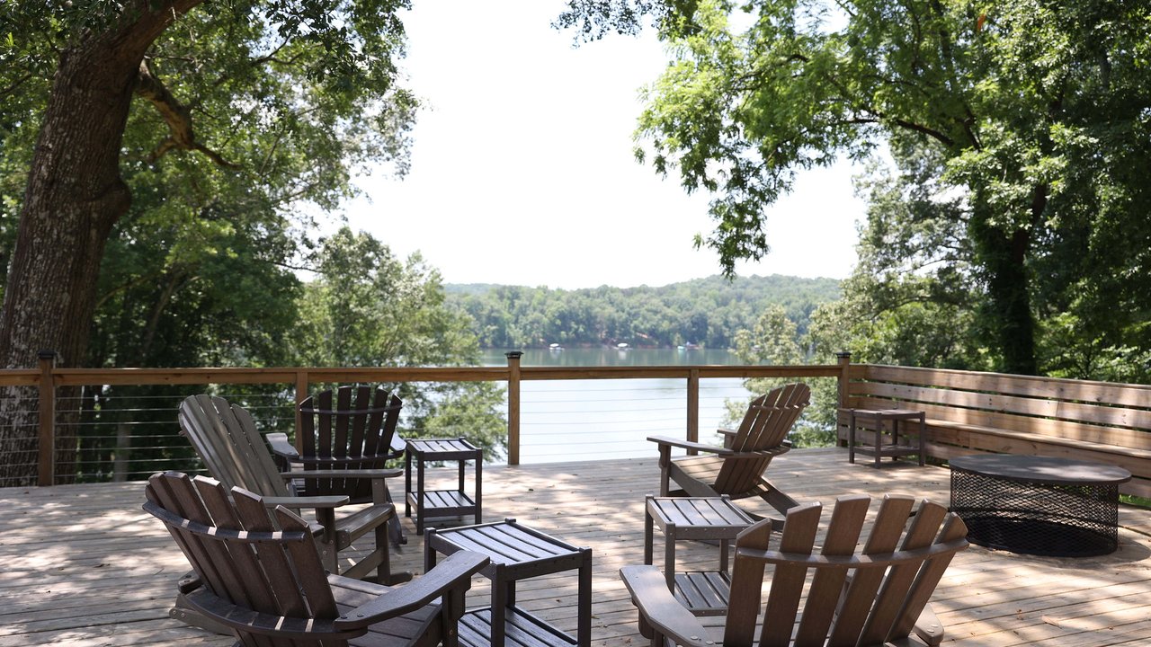 pinecoves chairs