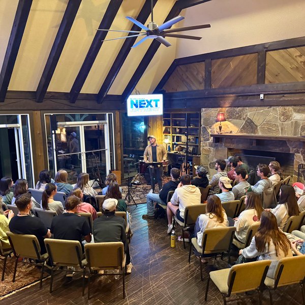 5e0f2f9b-d021-40fc-a347-07d64fc66e18