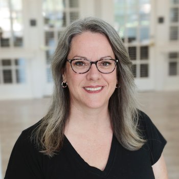 Holly Venable Updated Staff Photo