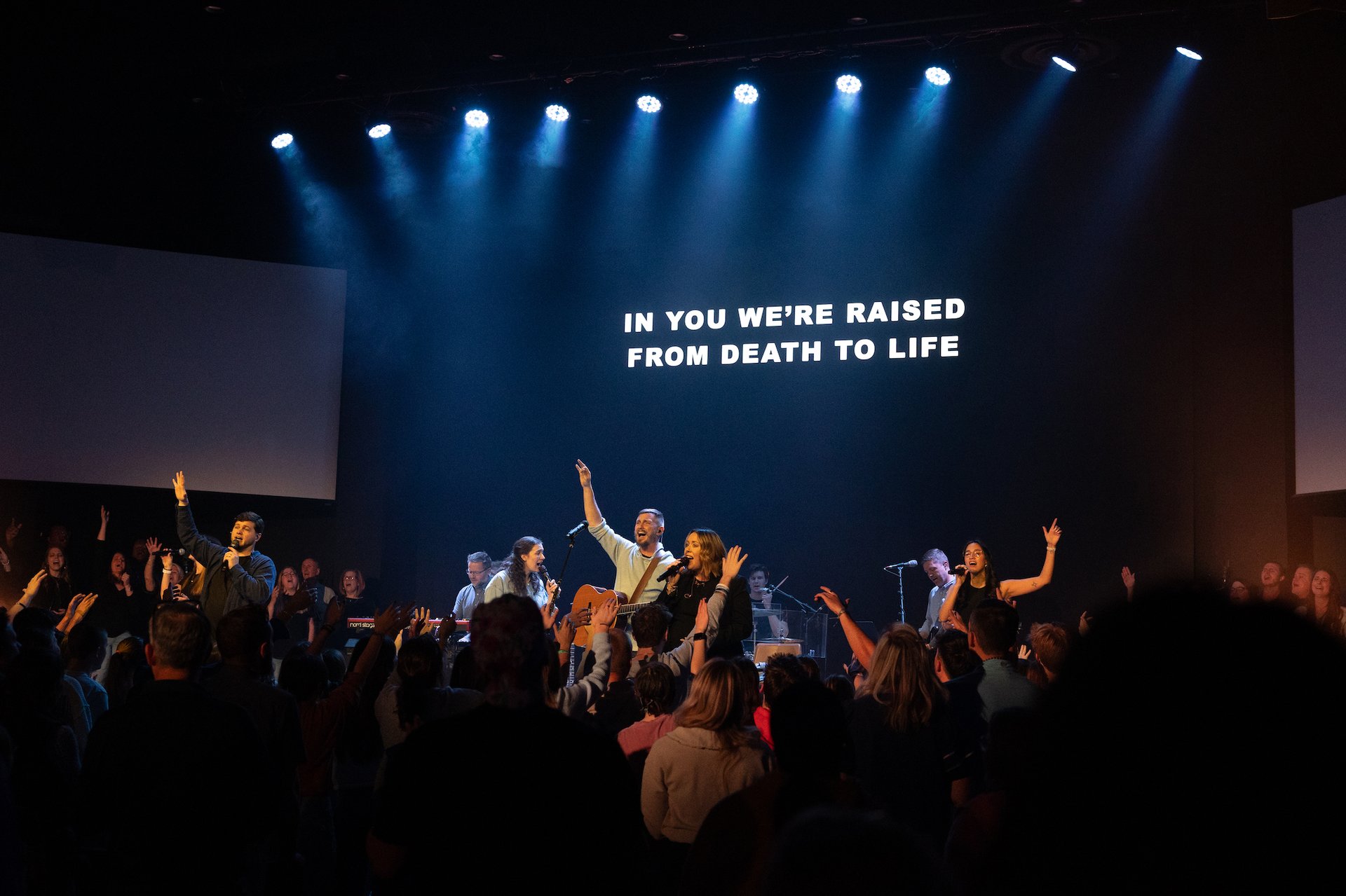 Congregation worshiping at Pelham
