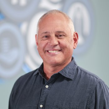 Tom Merritt Updated Staff Photo