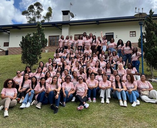 b2951bc4-c7a4-4736-b5a9-fa1633bcdcc3 (1)